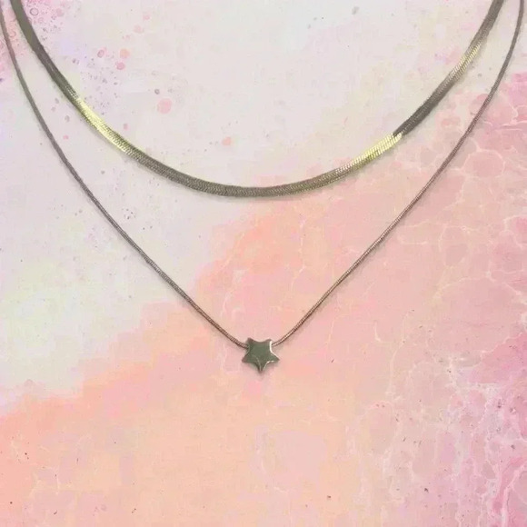 Tiny Star Shaped Pendant With Perforation Electroplated Snake Chain - Picture 4 of 5